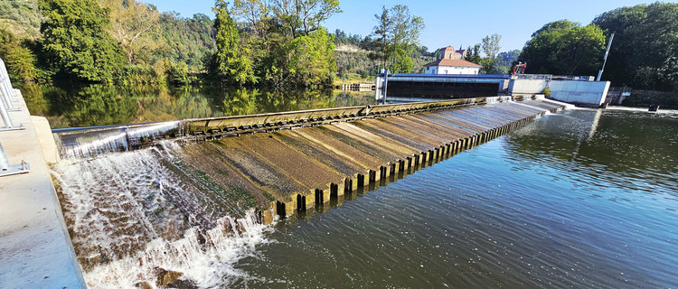 Blick auf das Oeblitzwehr