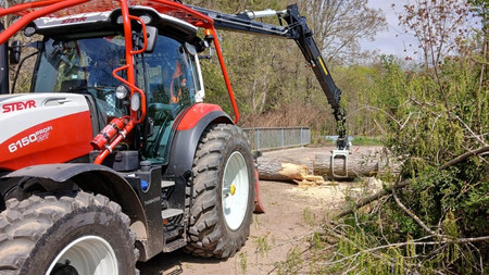 Forsttraktor 