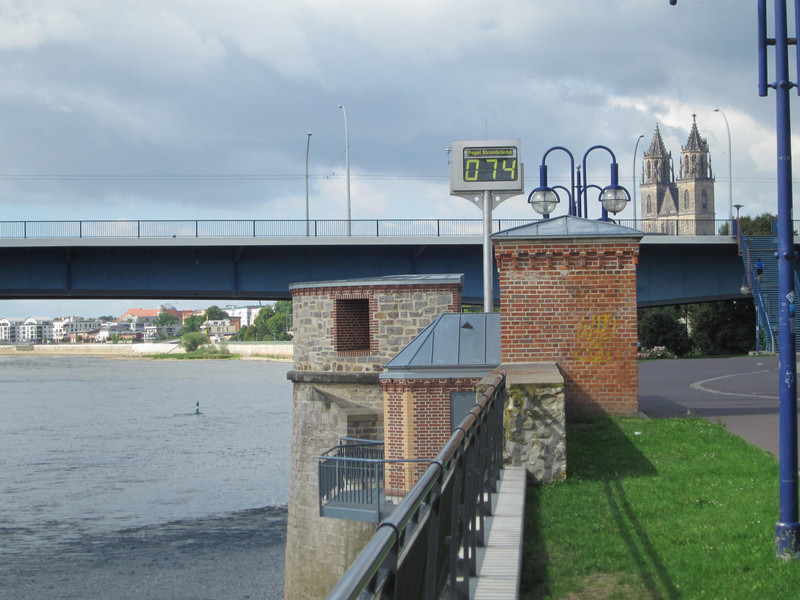Elbe-Pegel Magdeburg-Strombrücke am 21.07.2015