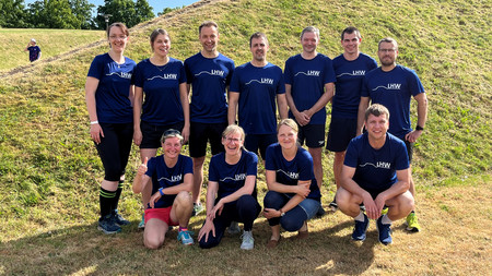 Die Firmenstaffel-Teams des Landesbetriebs für Hochwasserschutz und Wasserwirtschaft Sachsen-Anhalt